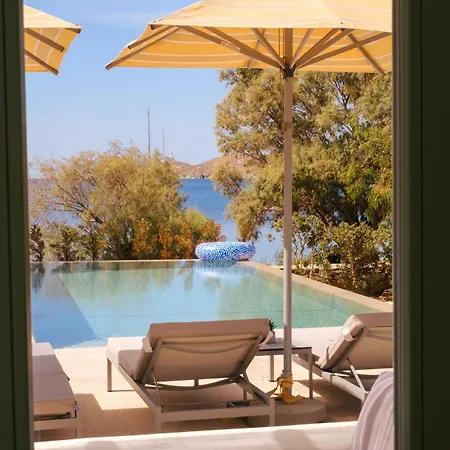 Okeanos Hotel Vourkárion