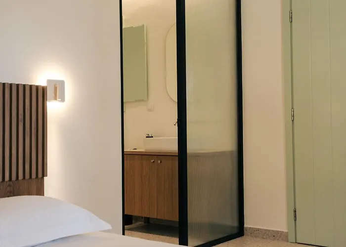 Okeanos Hotel Vourkari